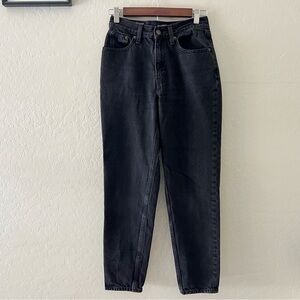 Levi’s 50’s Mom Jeans in Dark Wash